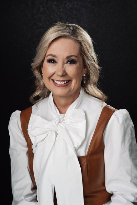 Dr. Leanna Brewer